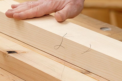 Marking the reference surface